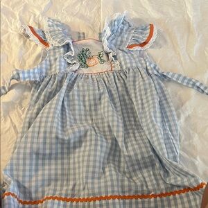 KREWE Blue and White Fabric Label